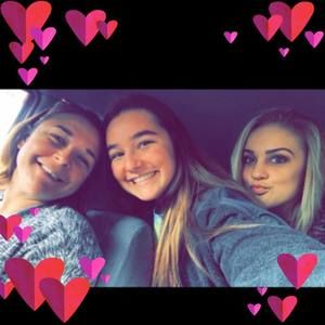 Meet your Posher, Julie